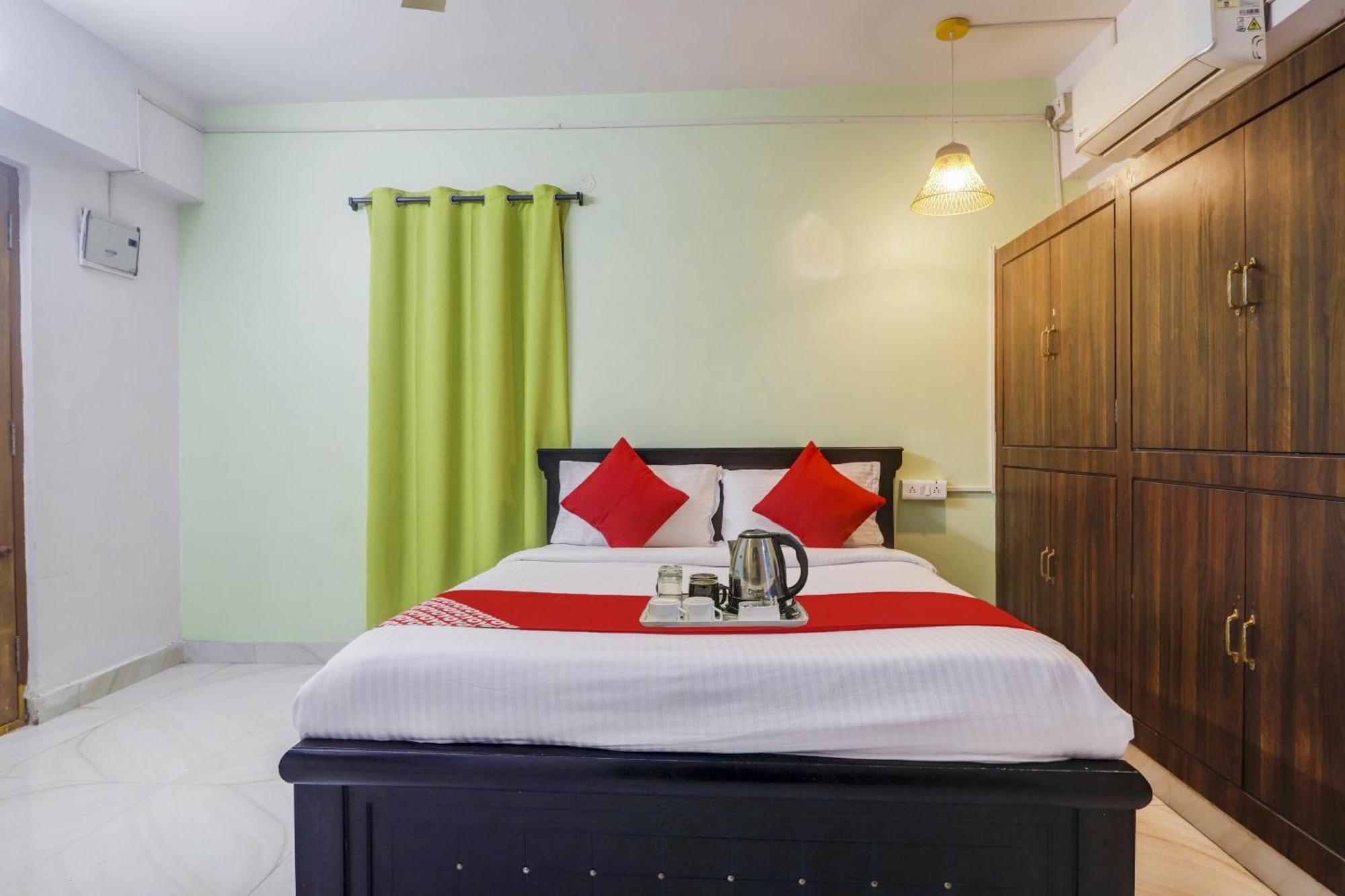Hotel O Broholic Hotels Near Botanical Garden Hyderabad Exteriör bild