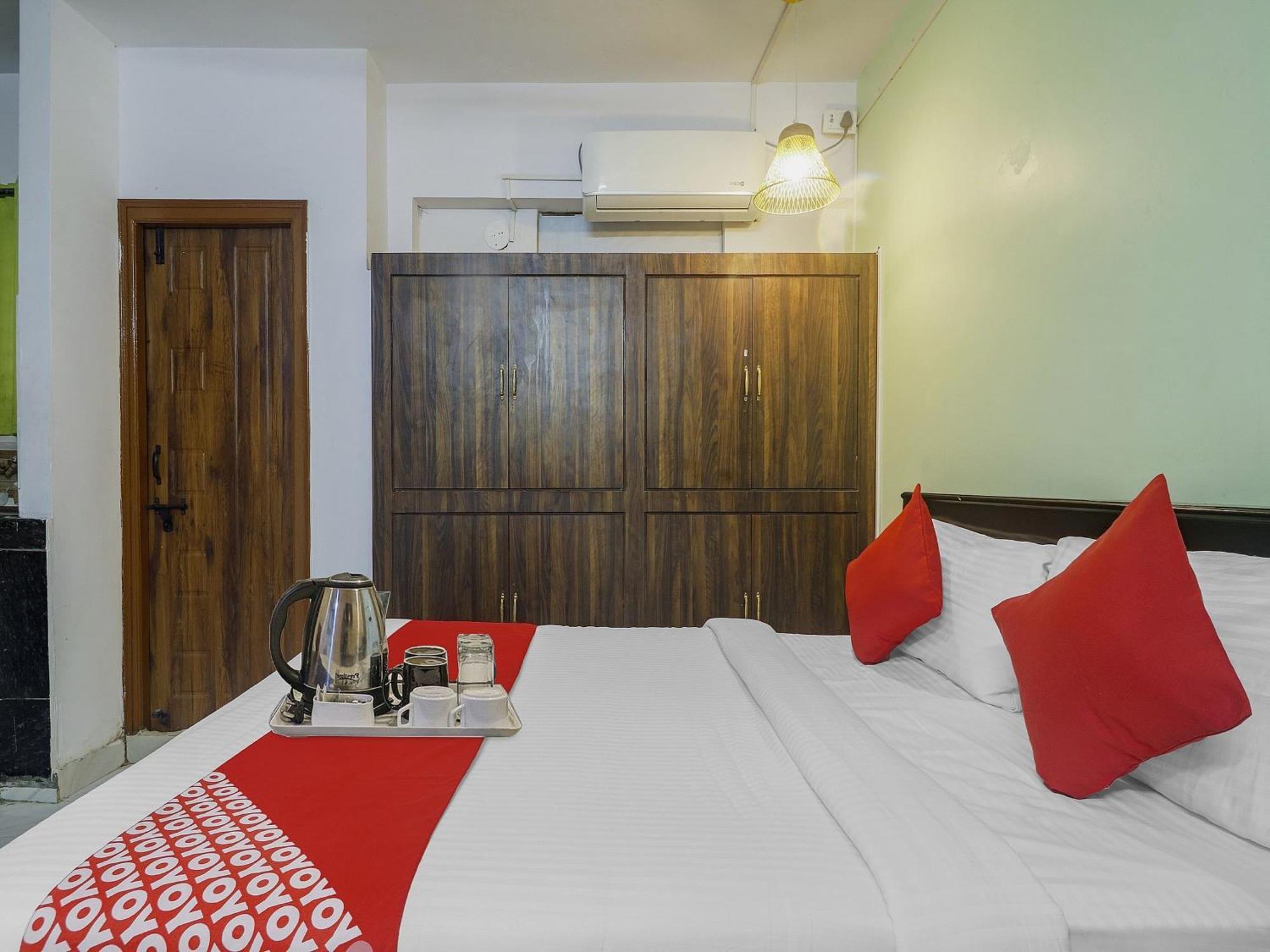 Hotel O Rr Hyderabad Exteriör bild